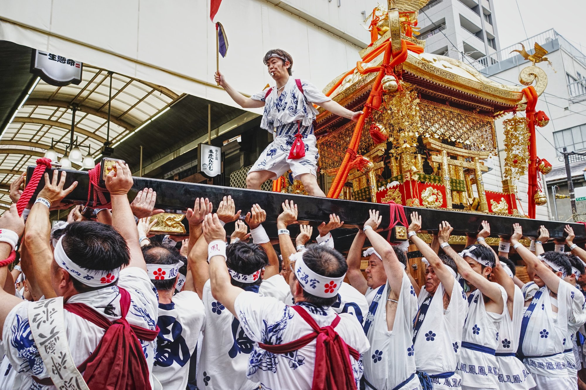 Tenjin Matsuri The Dance Of Fire And Water Osaka