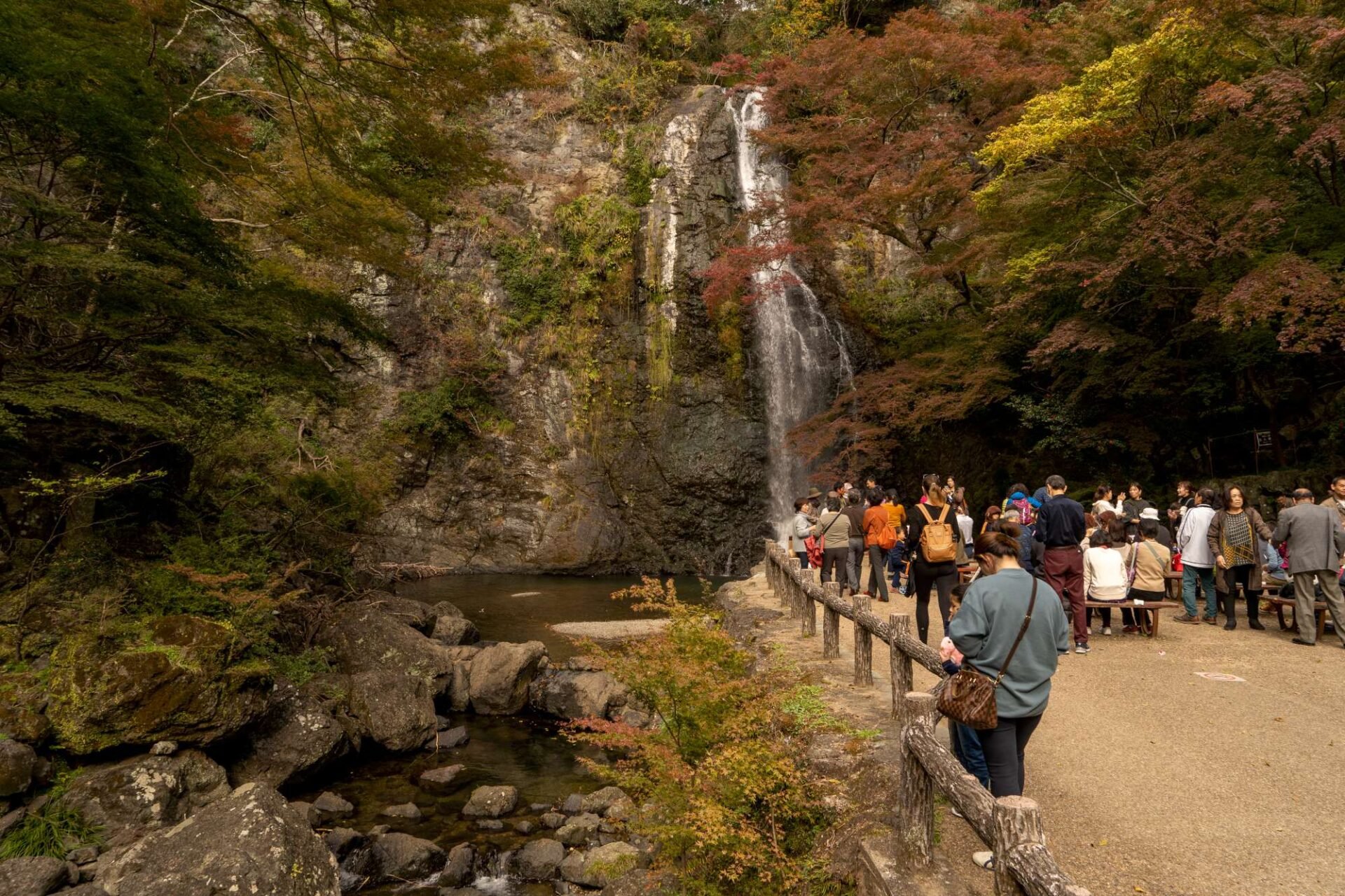 Minoh Waterfall - The Best Guide - Osaka.com